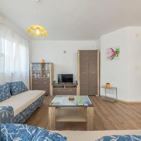 Apartament Nera