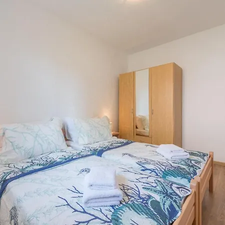 Apartament Nera *