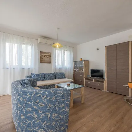 Nera Apartament