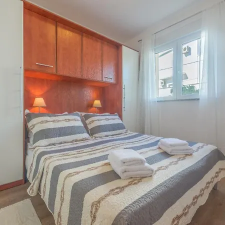 Nera Apartament *
