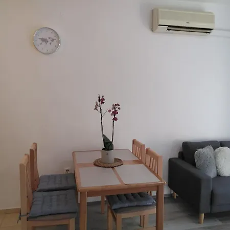 Apartament Nera *