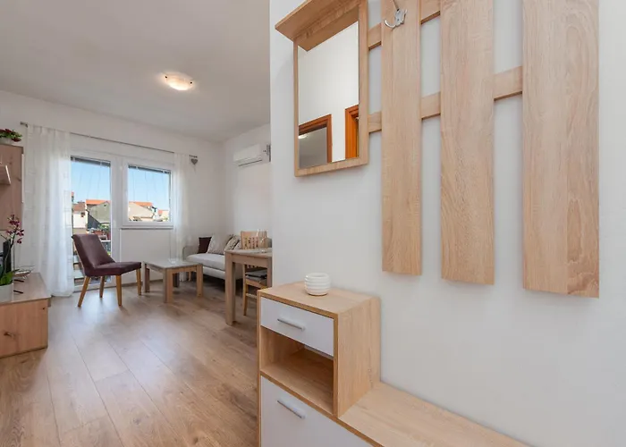 شقة Nera زادار